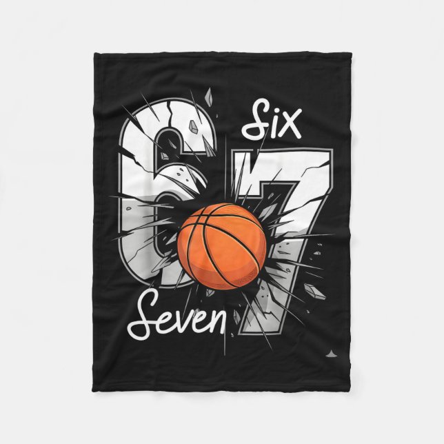 67 Basketball Six Seven 6 7 Meme 67  Fleecedecke (Vorderseite)