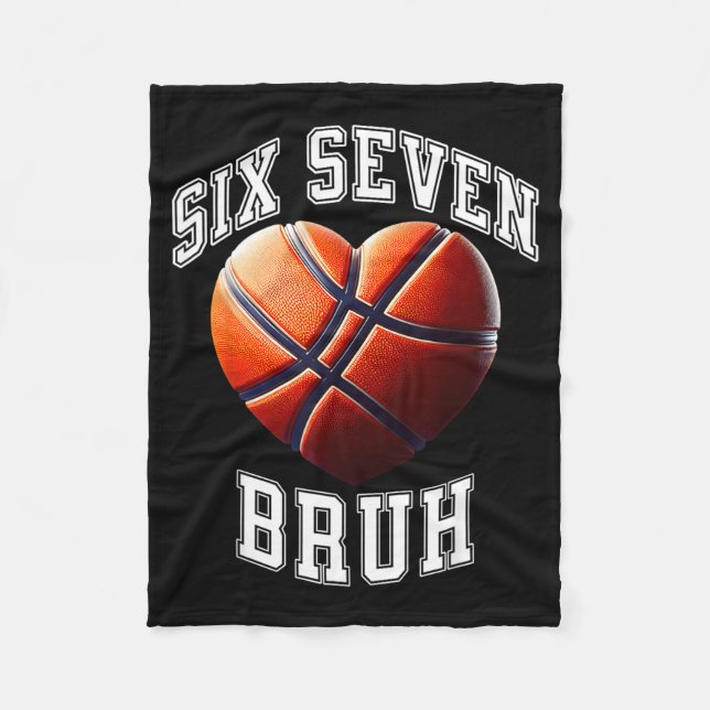 67 Bruh Meme Basketball Six Seven Heart Funny  Fleecedecke (Vorderseite)