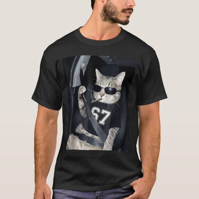 67 Cat Wearing Sungles Gen Alpha Smoking Cat  T-Shirt (Vorderseite)