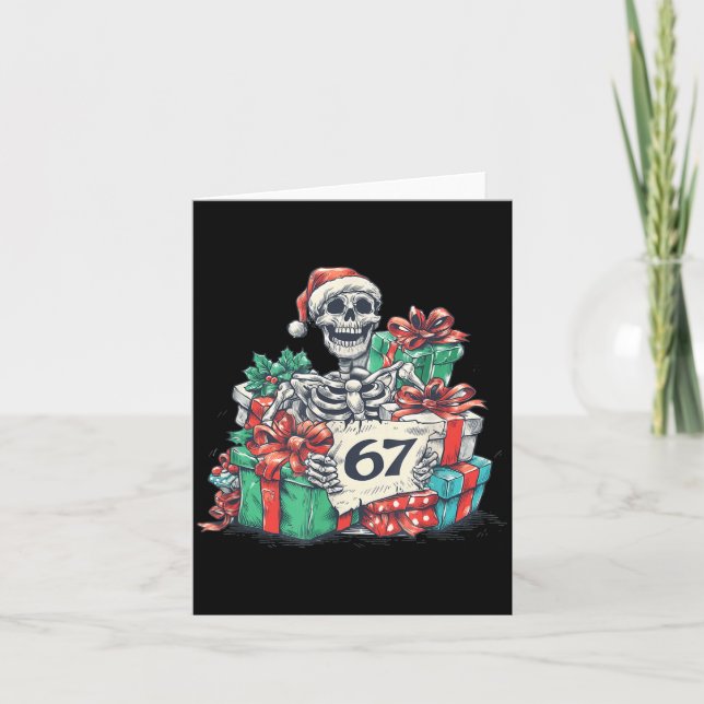 67 Christmas Skeleton Xmas Santa Hat Six Seven Fun Karte (Vorderseite)