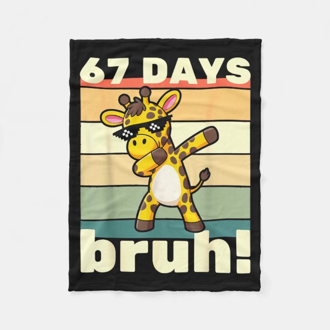 67 Days Of School Bruh Funny Meme Boys Kids Dabbin Fleecedecke (Vorderseite)