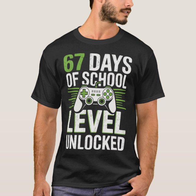 67 Days of School Level Unlocked  retro T-Shirt (Vorderseite)