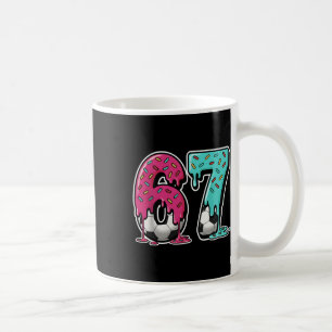 67 Eis-Drip-Fußball Gen Alpha-Slang Six Seven Kaffeetasse