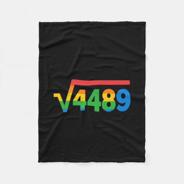67 Eis-Drip-Meme Quadratwurzel 4489  Fleecedecke (Vorderseite)