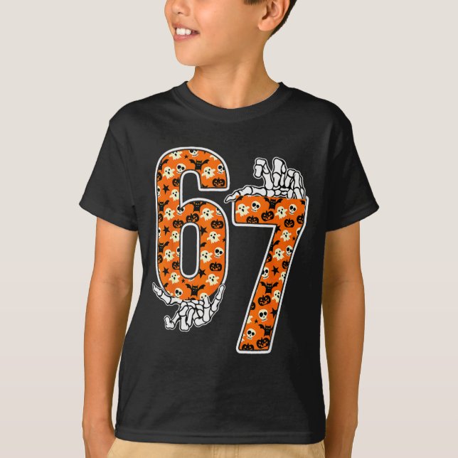 67 Halloween Meme 6 7 Numbers Six Seven Funny Kids T-Shirt (Vorderseite)