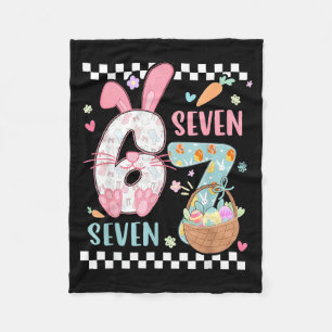 67 Hase sechs sieben Ostern 6 7 Ostern frohe Oster Fleecedecke