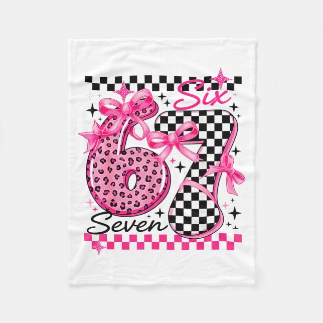 67 Leopard Checkered Six Seven Meme 6-7 Teachers  Fleecedecke (Vorderseite)