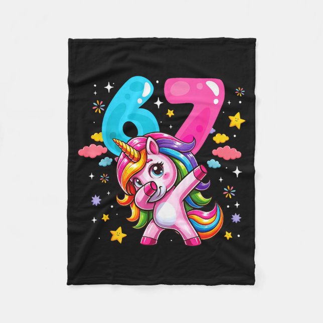 67 Meme Einhorn Für Mädchen Sechs Sieben Meme Brai Fleecedecke (Vorderseite)