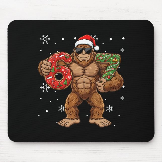 67 Meme Funny Big Foot Six Seven Christmas Xmas Sa Mousepad (Vorne)