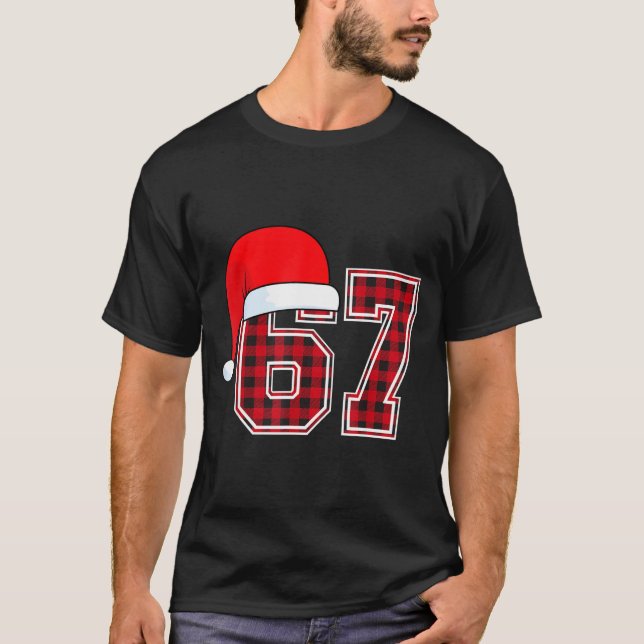 67 Meme Funny Christmas Red Plaid Xmas Pajamas Sla T-Shirt (Vorderseite)