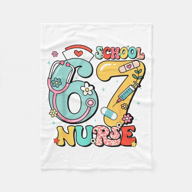 67 Meme Funny School Nurse Six Seven Meme  Fleecedecke (Vorderseite)
