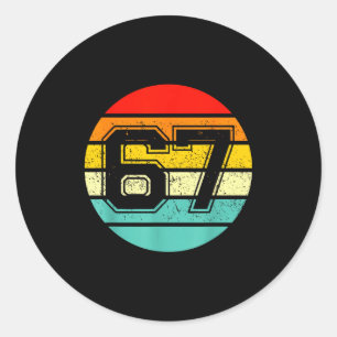 67 Meme Sechs Sieben 6 7 Meme Lustige Zahl Vintage Runder Aufkleber