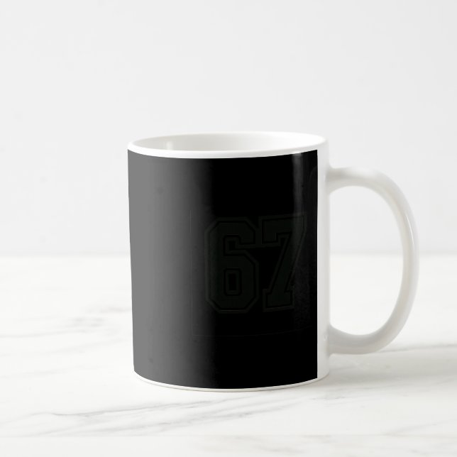 67 Meme Six Seven 6 7 Meme Design 6 7  Kaffeetasse (Rechts)