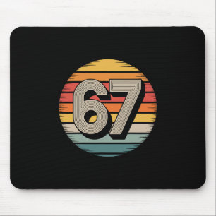 67 Meme Six Seven 6 7 T-Shirt Meme Lustige Zahl Vi Mousepad