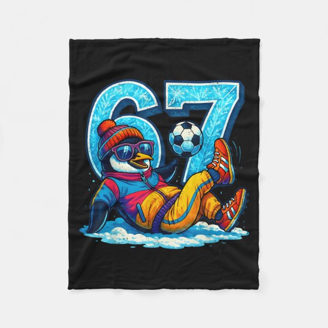 67 Penguin Soccer Funny Winter Meme Gift  Fleecedecke (Vorderseite)