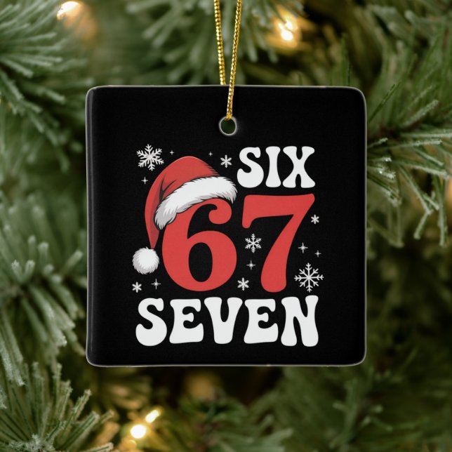 67 Santa Hat Christmas Six Seven Funny Sayings Keramikornament (Baum)