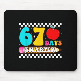 67. Schultag 67 Tage schlauer Lehrer Junge Mädchen Mousepad