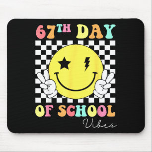 67. Schultag Smiley Gesicht 67 Sechs Sieben Meme G Mousepad