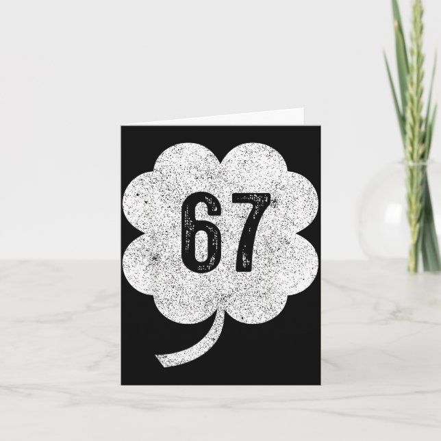 67 Shamrock Meme St Patrick’s Day Retro Green Luck Karte (Vorderseite)