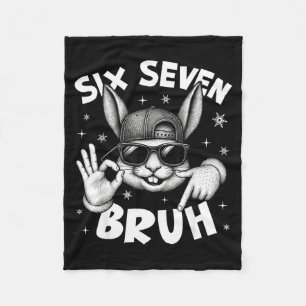 67 Six Seven Bruh Süßes Bunny-Gesicht mit Sungles  Fleecedecke