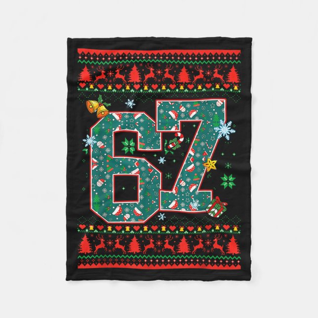 67 Six Seven Christmas Funny Meme Hand 67 Couples  Fleecedecke (Vorderseite)