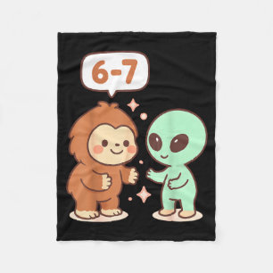 67 Six Seven Meme Lustig Bigfoot Alien Sasquatch U Fleecedecke