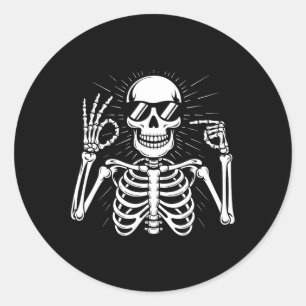 67 Skelett Sechs Sieben Halloween Runder Aufkleber