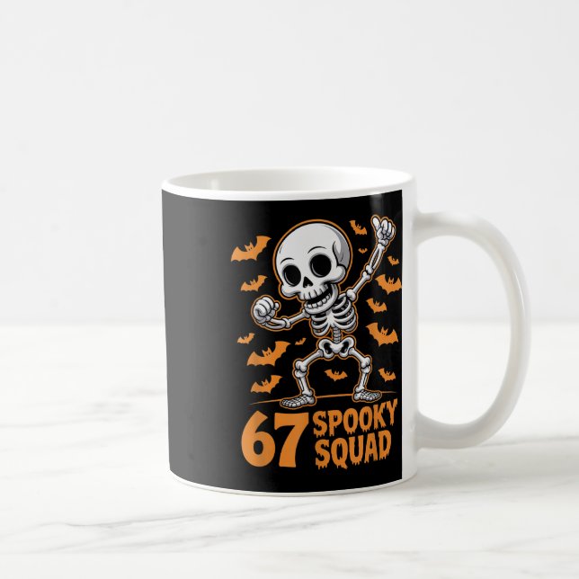 67 Spooky Squad Halloween Skeleton 6 7 Meme Six Se Kaffeetasse (Rechts)