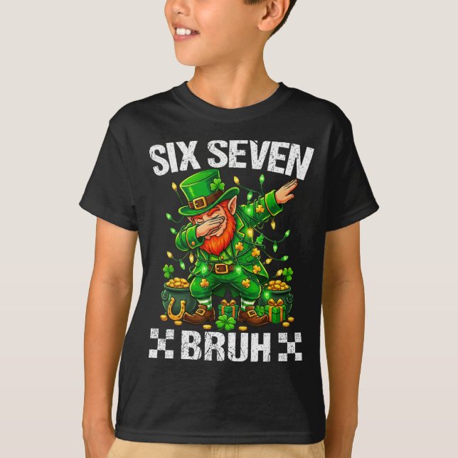 67 St Patricks Funny Six Seven Meme Leprechaun Boy T-Shirt (Vorderseite)
