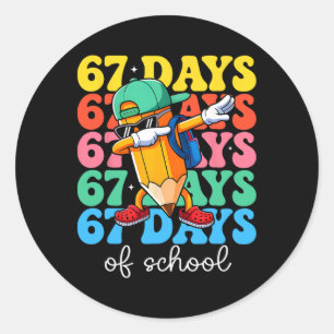 67 Tage Schule Dabbing Bleistift Jungen Kinder Sec Runder Aufkleber