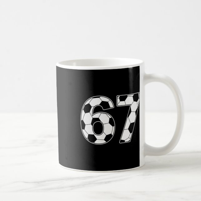 67 Tage Schule Lehrer Schüler Fußball  Kaffeetasse (Rechts)