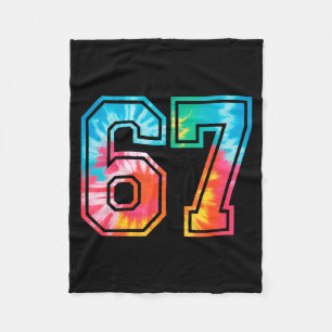 67 Zahl Meme Lustig Sechs Sieben Tie Dye Gen Alpha Fleecedecke