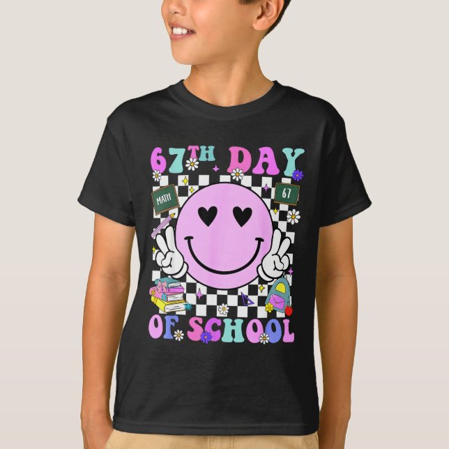 67th Day Of School Funny 6 7 Teachers Students Mem T-Shirt (Vorderseite)