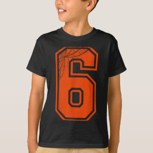 6 7 Spinnennetze — Sonnenliches Halloween T-Shirt