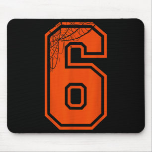 6 7 Spinnennetze — Sonnenliches Halloween T-Shirt Mousepad