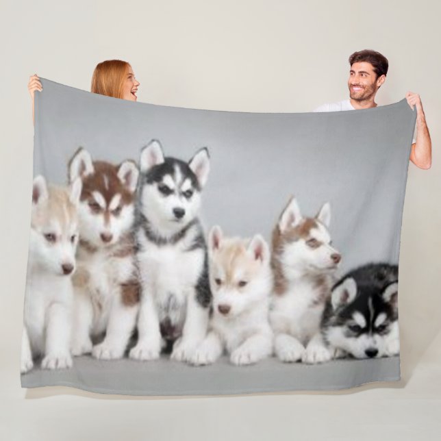 6 HUSKY PUPPIES FLEECEDECKE (Beispiel)