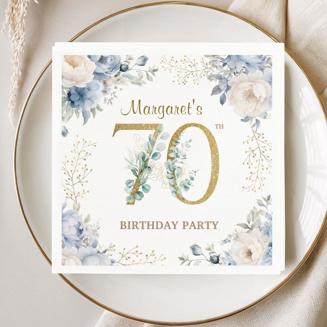 70. Geburtstagsfeier Elegant Staubblau Blumen Serviette (Von Creator hochgeladen)