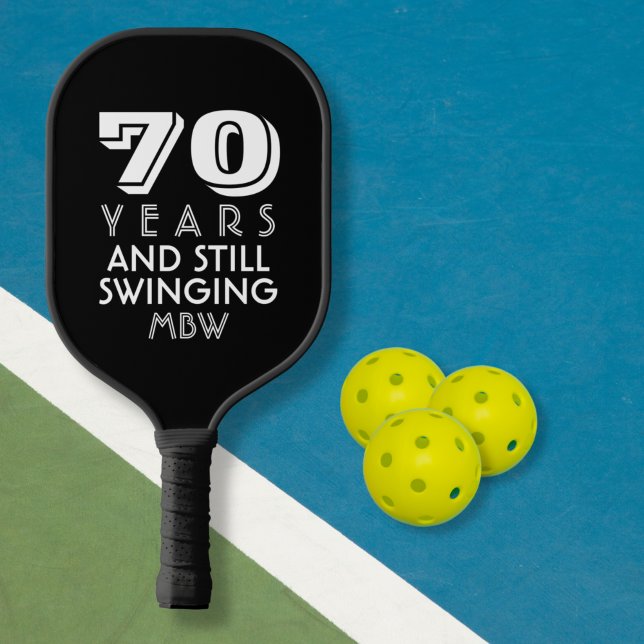 70 Jahre, die noch die Farbe eines benutzerdefinie Pickleball Schläger (Von Creator hochgeladen)