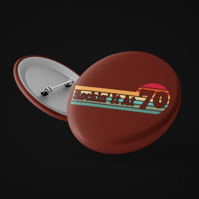 70 und Proud Retro Sunset Abzeichen of Life Button (Von Creator hochgeladen)