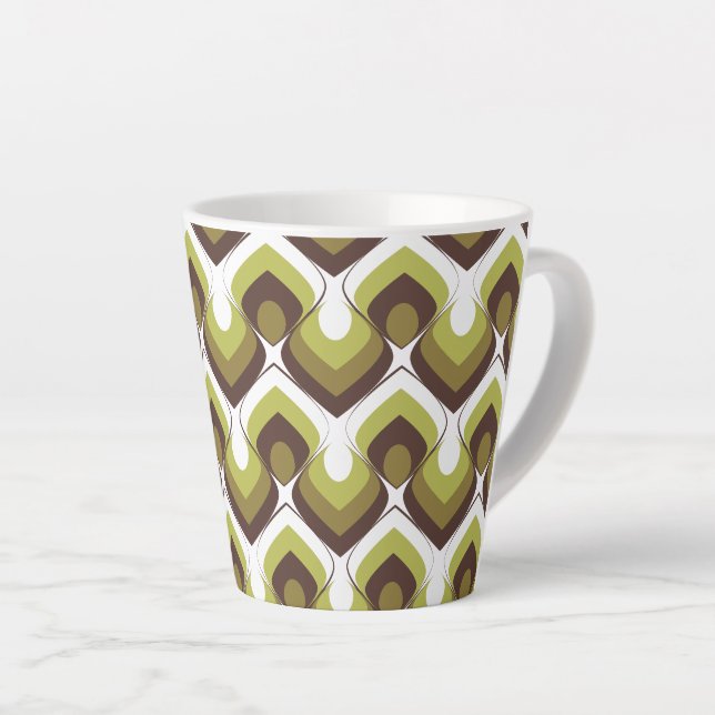 70s Bold Modern Retro Ogee Motif in Greens Milchtasse (Rechte Ecke)