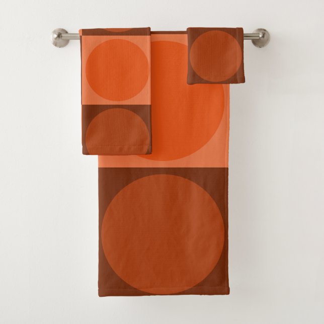 70s Checks and Circles Flame Orange Badhandtuch Set (Insitu)