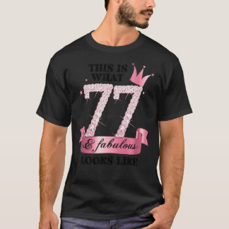 77 & Fabulous I Pink White Party Gruppe Candid Fot T-Shirt