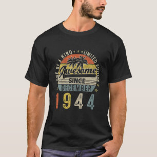 77 Jahre alt Dezember 1944 Dekorationen 77. Geburt T-Shirt