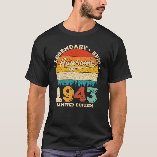 78 Year Old Awesome Since 1944 78th Birthday Gift T-Shirt (Vorderseite)