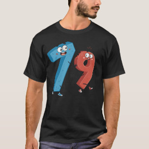 7 at (8) 9 Funny Mathe T-Shirt