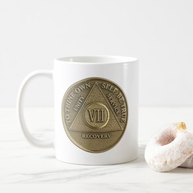 7 Jahre Sober Medallion Coin Happy Anniversary Kaffeetasse (Mit Donut)