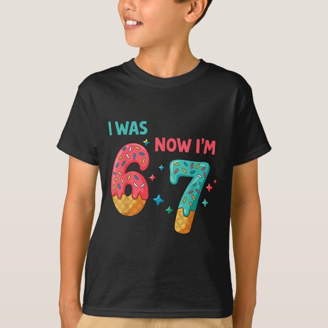 7 Year Old Birthday I Was 6 Now I'm 7  T-Shirt (Vorderseite)