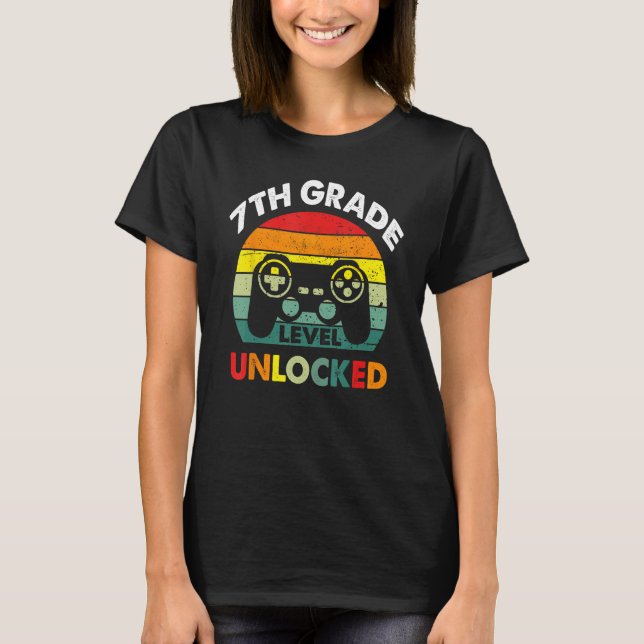 7th Grade Level Unlocked Gamer First Day Of School T-Shirt (Vorderseite)