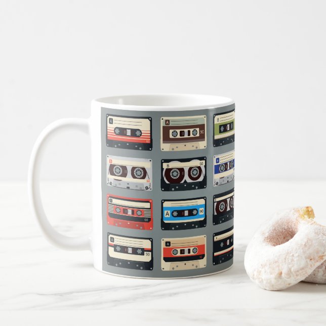80er der rückwirkenden Kassetten Kaffeetasse (Mit Donut)