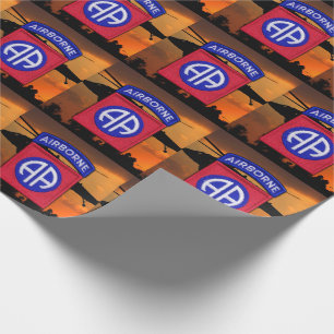 82. abn im Flugzeug Veteranen-Tierarztflecken Geschenkpapier